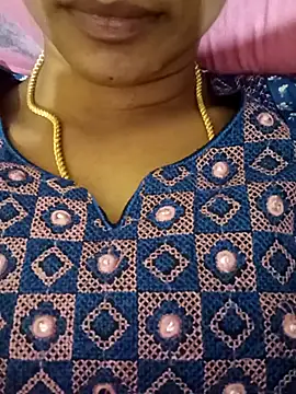 Snapshot of Ambika01 chatting on 03.10.25 Ambika01 online show from 03.10.25