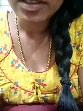 Snapshot of Ambika01 chatting on 11.29.25 Ambika01 online show from 11.29.25