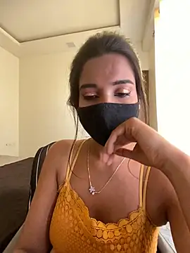 miss lina online show from 02.20.25