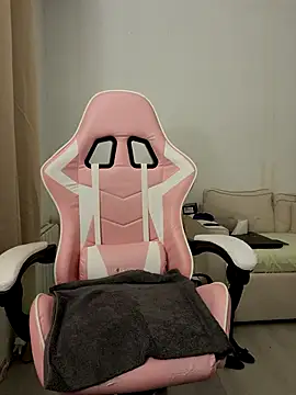 princess katey online show from 10.15.25