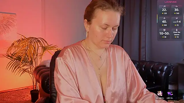Snapshot of Ariell_Margot_ chatting on 05.05.26 Ariell Margot online show from 05.05.26