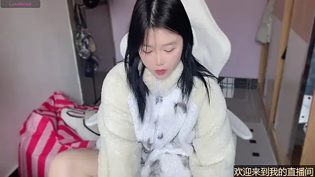 xiSSts online show from 02.24.25