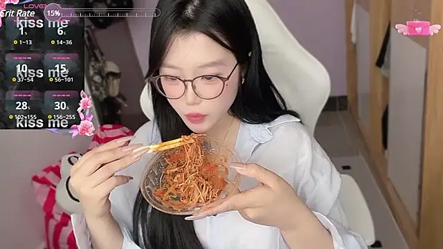 xiSSts online show from 02.25.25