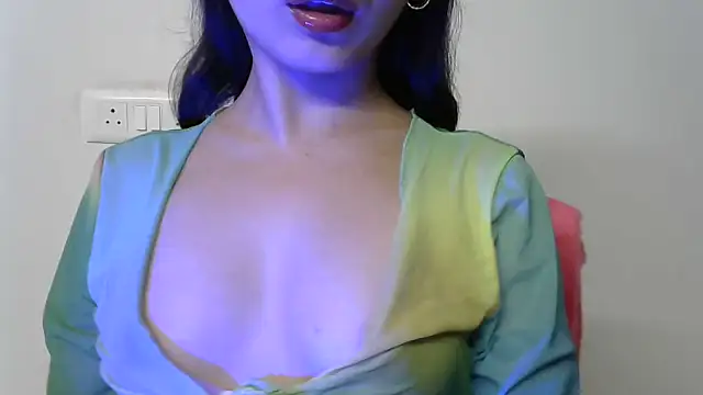amrita2210 online show from 10.04.25