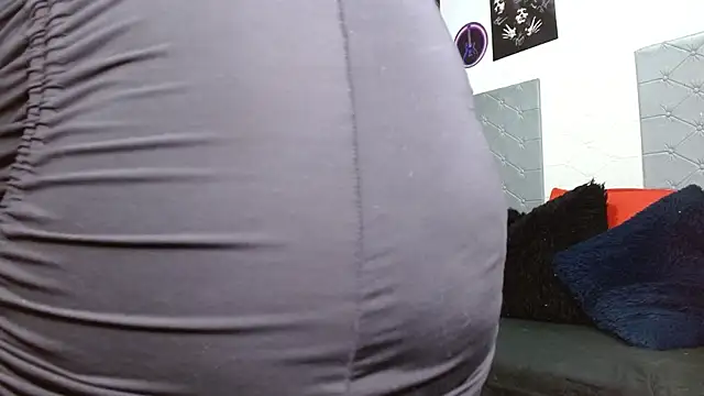 scarlett  morgan online show from 02.10.26