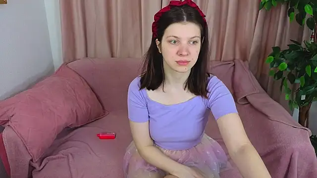 Baby Evalena online show from 06.20.26