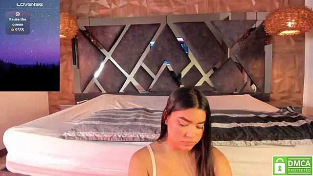 Rose Evans   online show from 12.14.25