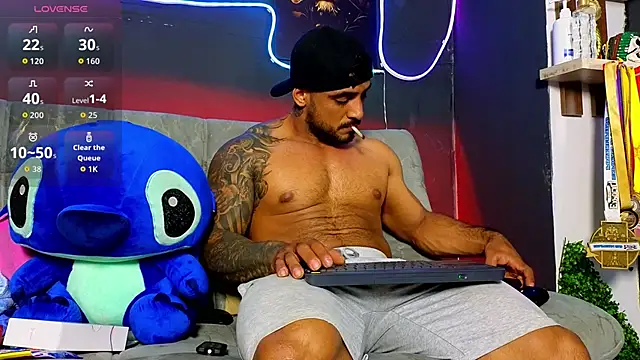 Snapshot of ERIC_HARRISON chatting on 02.02.26 ERIC HARRISON online show from 02.02.26