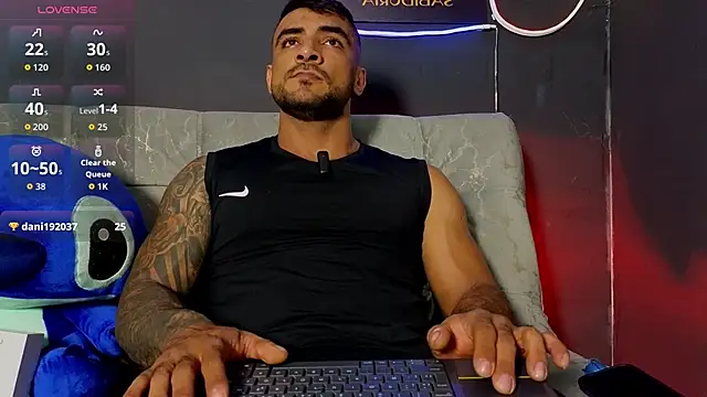 Snapshot of ERIC_HARRISON chatting on 02.11.26 ERIC HARRISON online show from 02.11.26