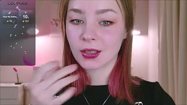 Snapshot of Pink_SeaGul chatting on 03.14.25 Pink SeaGul online show from 03.14.25