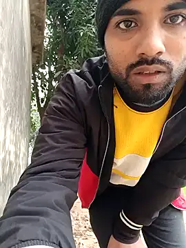 Snapshot of Fucker_boy_1 chatting on 01.14.25 Fucker boy 1 online show from 01.14.25