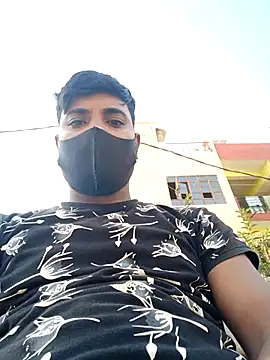 Snapshot of Fucker_boy_1 chatting on 03.08.25 Fucker boy 1 online show from 03.08.25