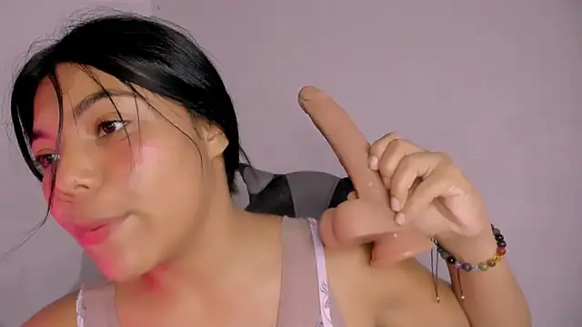 veky saliva01 online show from 04.04.26