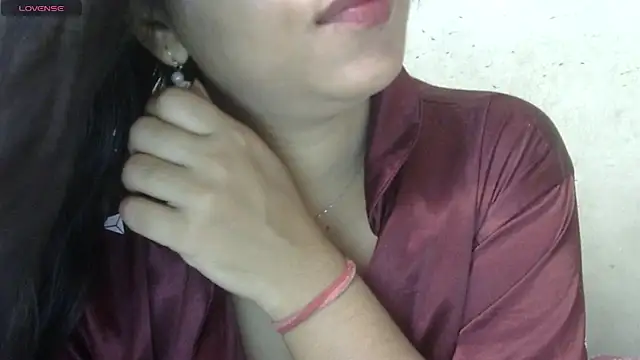 Preeti-Sexy online show from 04.14.26