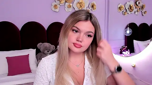 ZaraBloom online show from 10.06.25