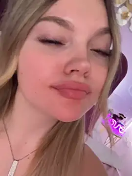 ZaraBloom online show from 03.17.26