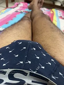 Snapshot of nangakings chatting on 11.21.25 nangakings online show from 11.21.25