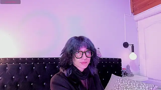 Ghosty Doll online show from 03.05.26