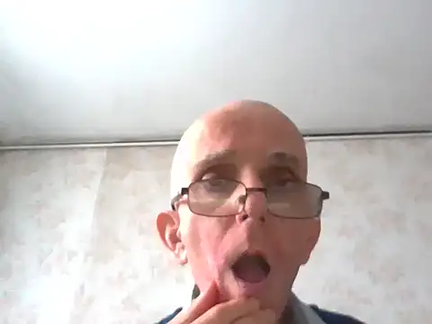 mariusica1xh online show from 11.05.25