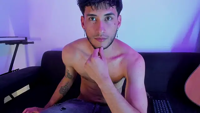 Henrikk senn online show from 11.26.25