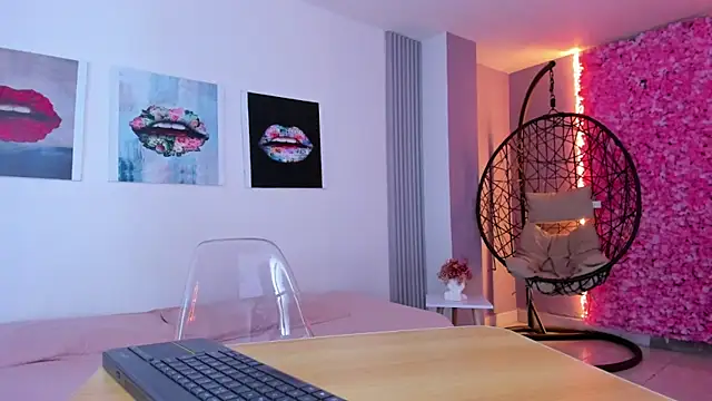 Angela donnato online show from 09.20.25