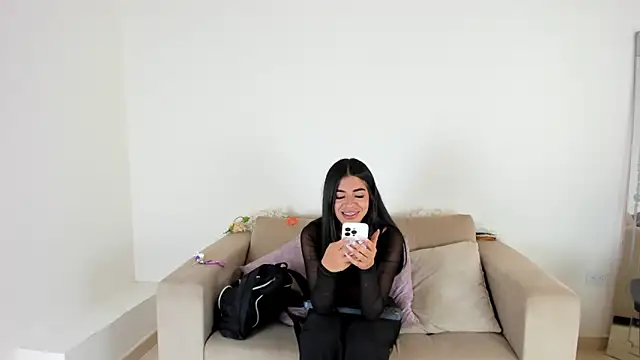 Charlotte cowell sub1  online show from 01.29.25