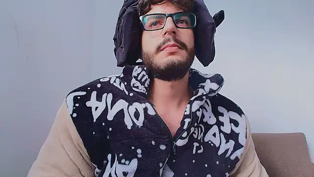 thomas gun online show from 04.04.26