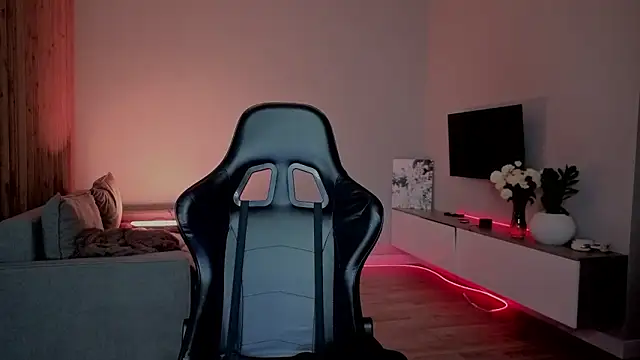 RileyMee online show from 01.13.26