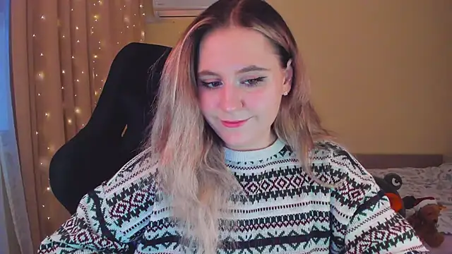Snapshot of Diana_Flower chatting on 12.28.24 Diana Flower online show from 12.28.24