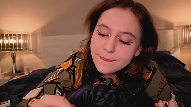 Diana Flower online show from 11.02.25