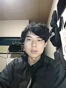 Snapshot of whitebriefboy chatting on 01.08.25 whitebriefboy online show from 01.08.25