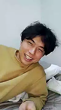 Snapshot of whitebriefboy chatting on 01.13.25 whitebriefboy online show from 01.13.25