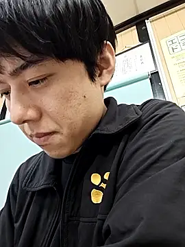 whitebriefboy online show from 04.16.26