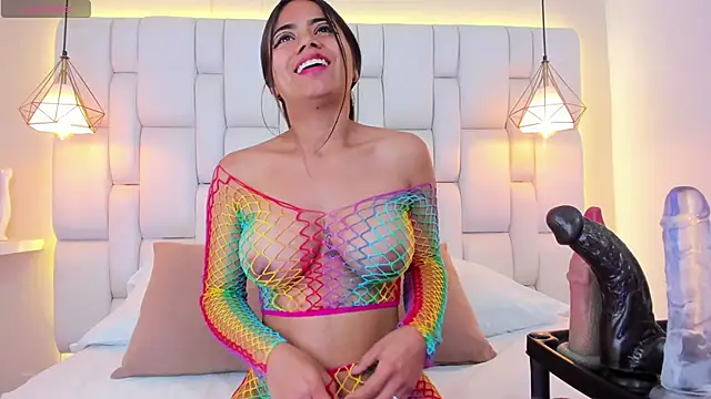 Snapshot of AslyGomez chatting on 01.17.25 AslyGomez online show from 01.17.25