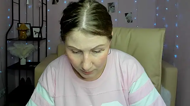 Helens love online show from 03.20.25