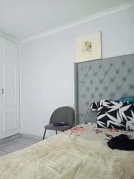 Candy Love 18 online show from 02.14.25