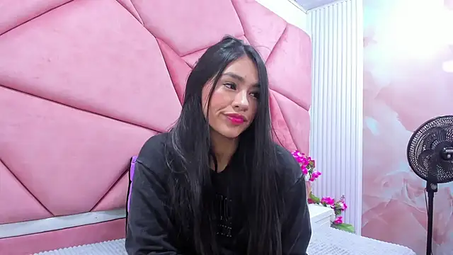 Snapshot of Mariana_Prin chatting on 02.12.26 Mariana Prin online show from 02.12.26