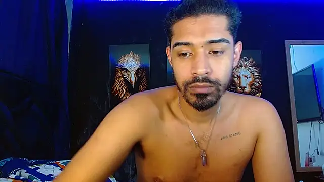 Snapshot of ryanse_hot chatting on 03.19.25 ryanse hot online show from 03.19.25