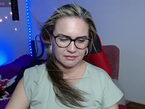 helenca43 online show from 02.02.25