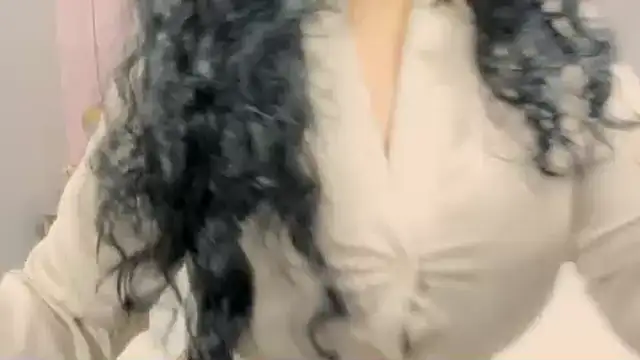 Snapshot of valeriasexxx chatting on 02.28.25 valeriasexxx online show from 02.28.25