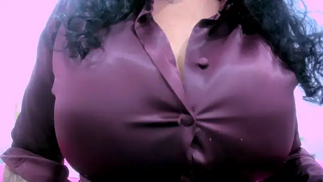 Snapshot of valeriasexxx chatting on 11.26.25 valeriasexxx online show from 11.26.25