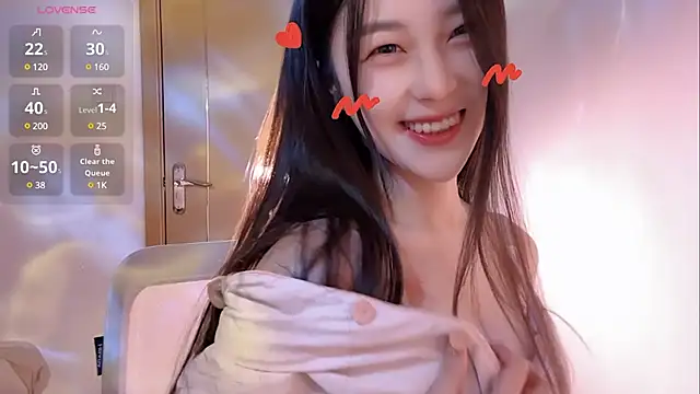 Sweet-Angel999 online show from 12.24.24