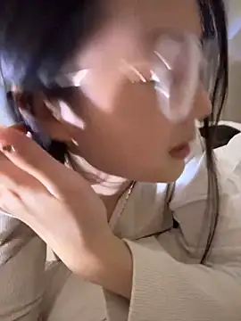 Sweet-Angel999 online show from 12.24.24