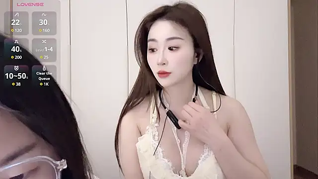 Sweet-Angel999 online show from 02.05.25