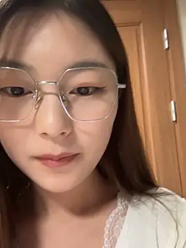 Snapshot of Sweet-Angel999 chatting on 11.29.25 Sweet-Angel999 online show from 11.29.25