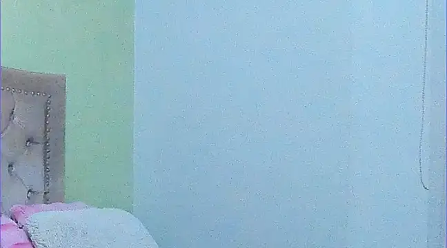 Snapshot of Luciluu20 chatting on 01.24.25 Luciluu20 online show from 01.24.25