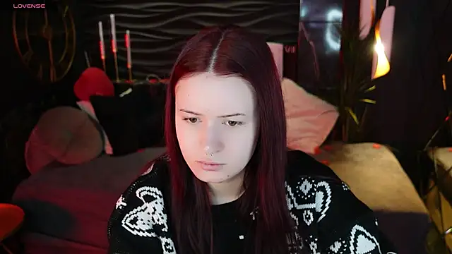 Snapshot of Lily_Moonlight chatting on 02.19.26 Lily Moonlight online show from 02.19.26