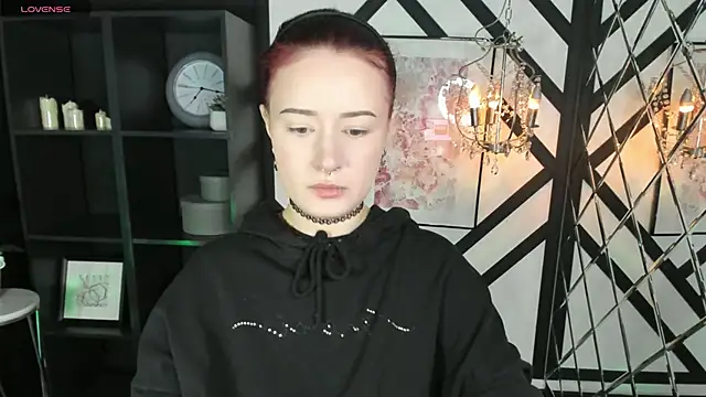 Snapshot of Lily_Moonlight chatting on 02.26.26 Lily Moonlight online show from 02.26.26