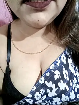 Beautyy38 online show from 02.25.26