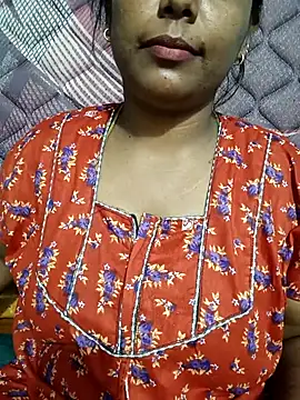 Snapshot of Renuma chatting on 09.23.25 Renuma online show from 09.23.25